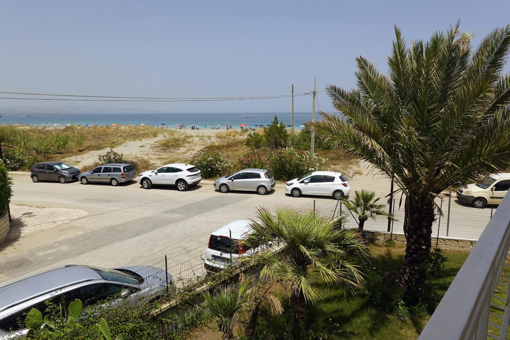 Aparthotel Giallomare Marzamemi Exterior foto
