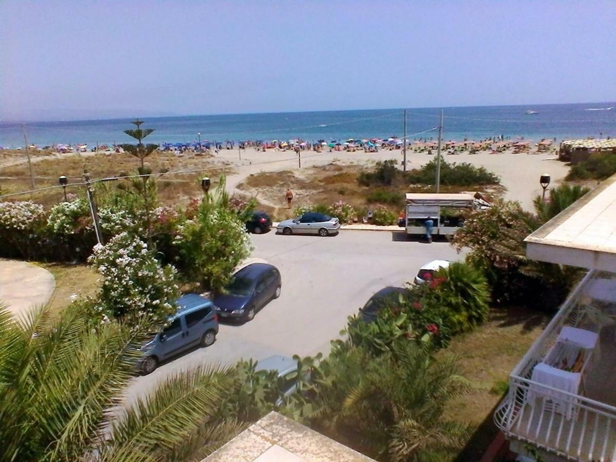 Aparthotel Giallomare Marzamemi Exterior foto